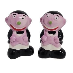 Halloween Spooky Dracula Purple and Black Figurine Salt and Pepper Shakers Goth